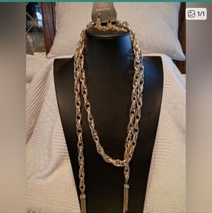 Paparazzi Gold Chain Necklace Set